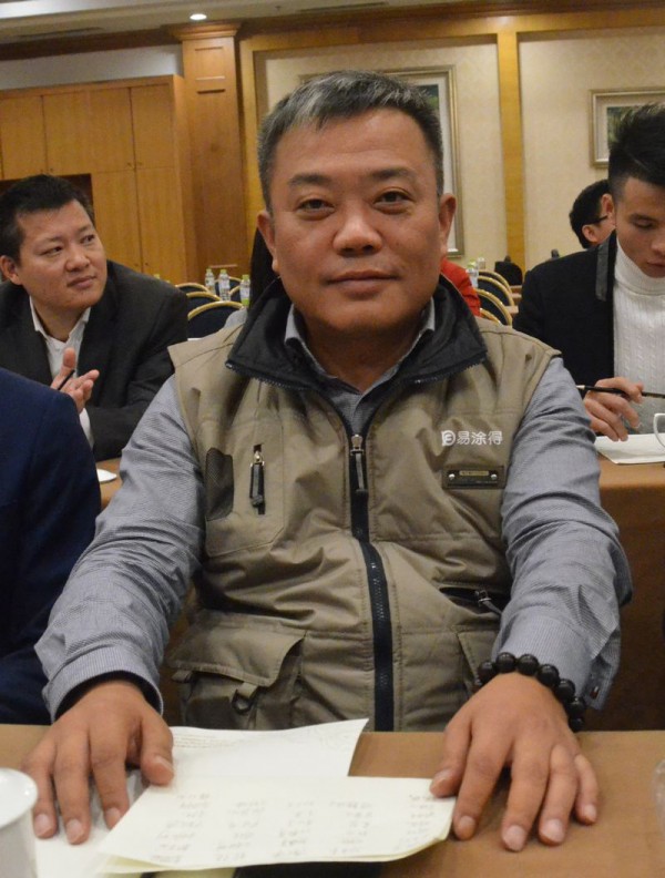 ˇ�g(sh��)Ϳ��Ϳ�b�֕�(hu��)�������L(zh��ng)����